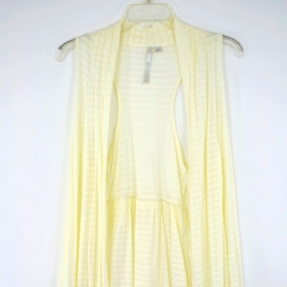 LC Long Sleeveless Cardigan w/Bow Accent